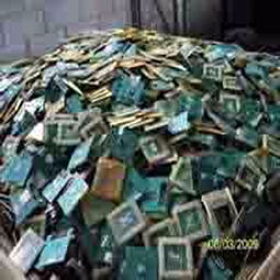 上海青浦回收工廠 專業(yè)處理廢舊線路板電子元件廢料，大額資金顯賬收購